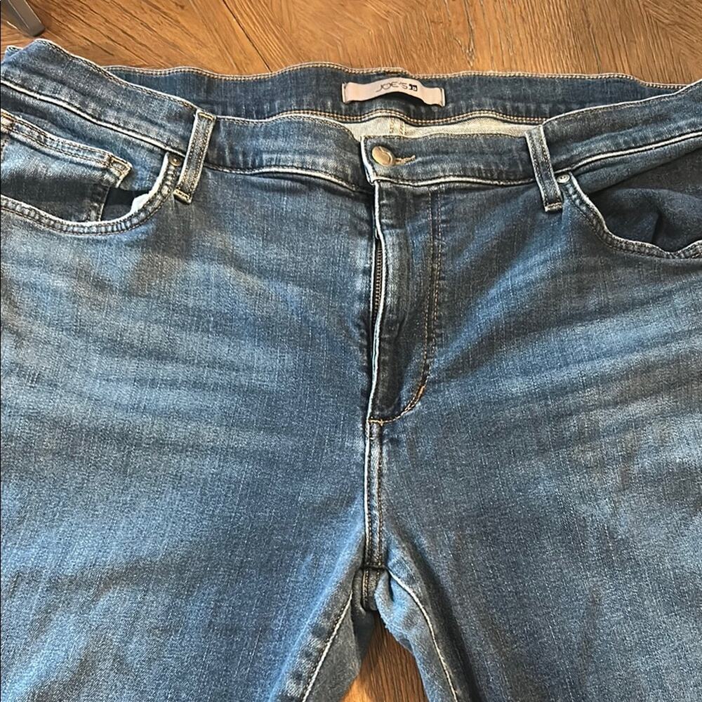 Joe’s Jeans Slight wear size 40 W or 20